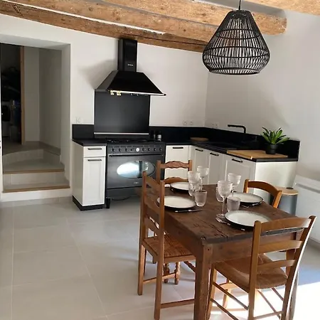 Le Du Apartment *